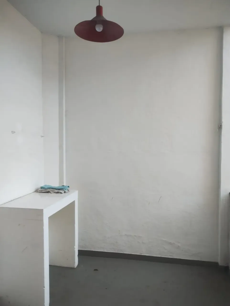 Unfurnished apartment with 2 bedrooms and a separate kitchen — photo 20