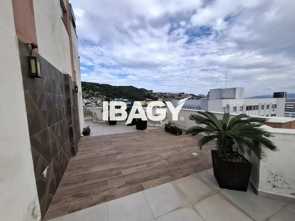 Furnished 1-bedroom apartment with a balcony — photo 22