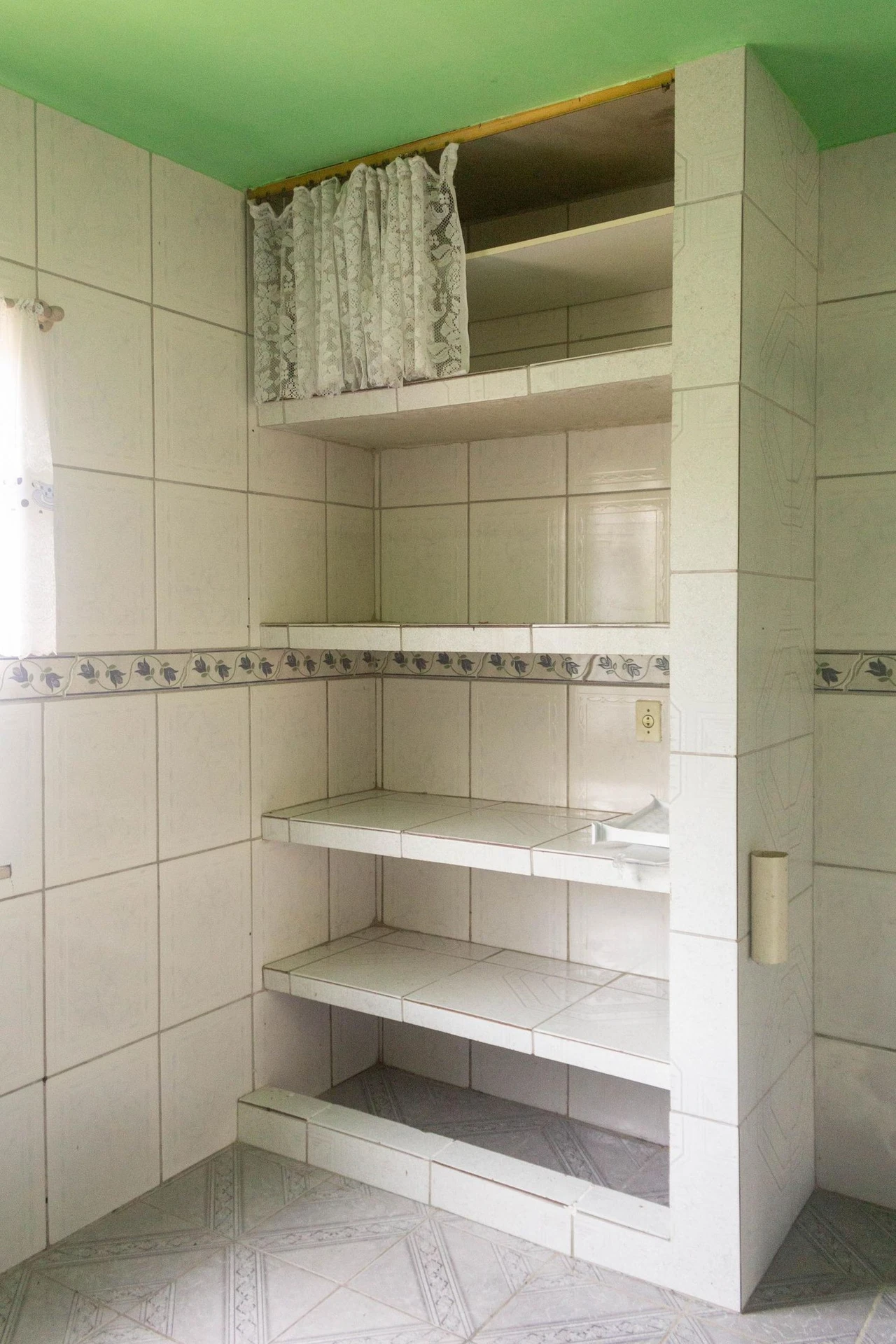 3-bedroom house, 1 with its own bathroom, 400 m² — photo 25