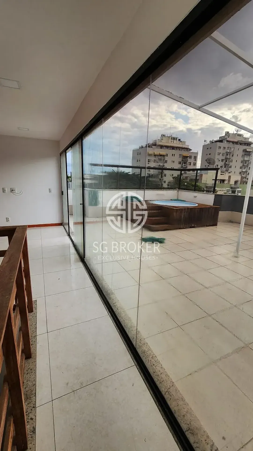 3-bedroom apartment with a washing machine in Rio de Janeiro — photo 12