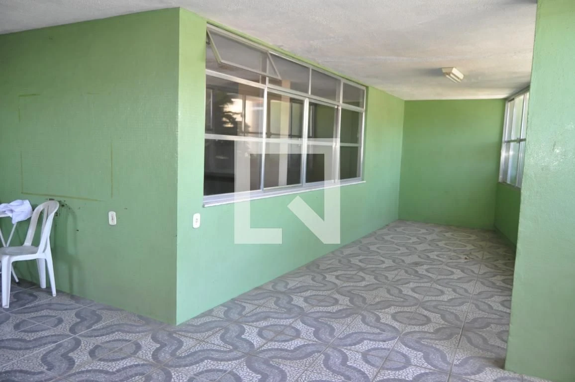 Rental apartment with 2 bedrooms and a private garden — photo 17