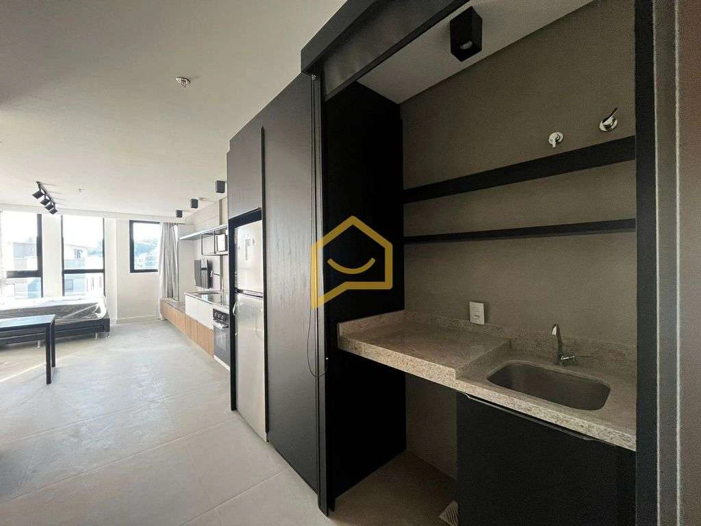 Studio of 36 m² with an open-plan kitchen