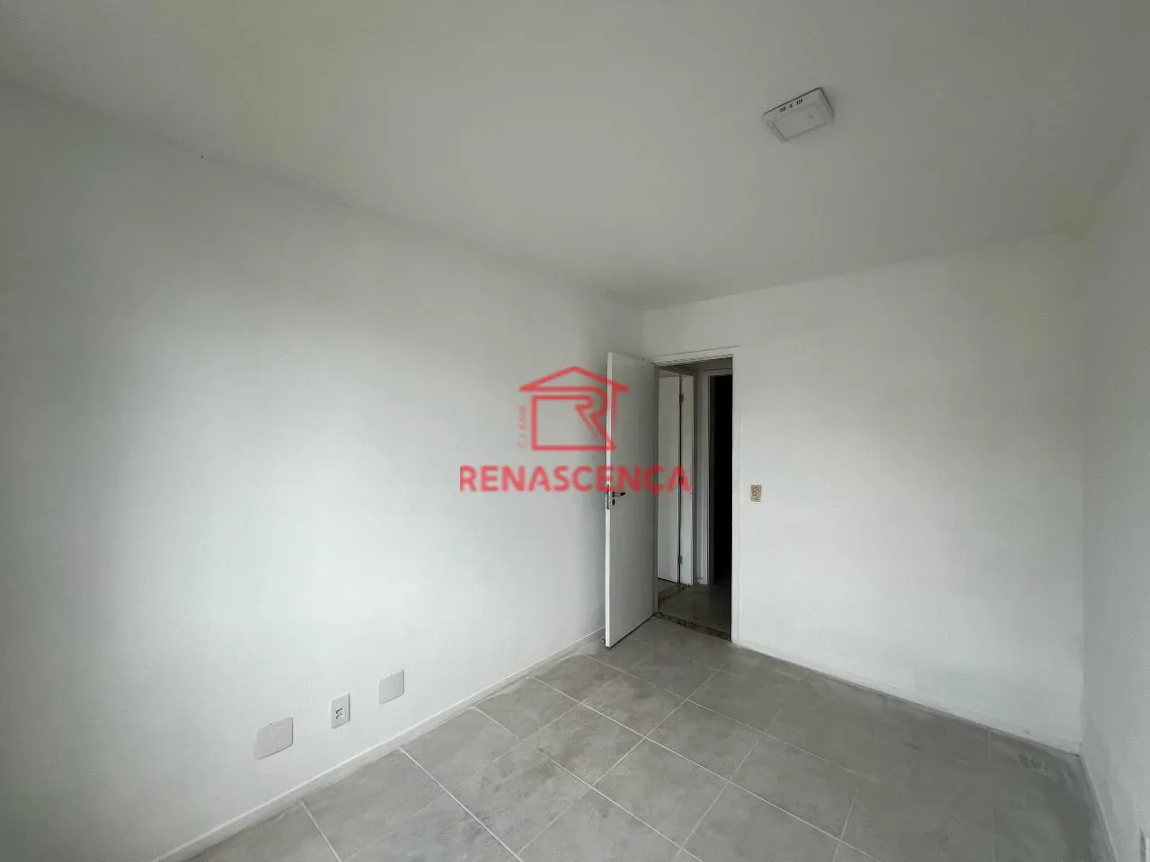 Unfurnished apartment with 3 bedrooms and 1 parking spot — photo 8