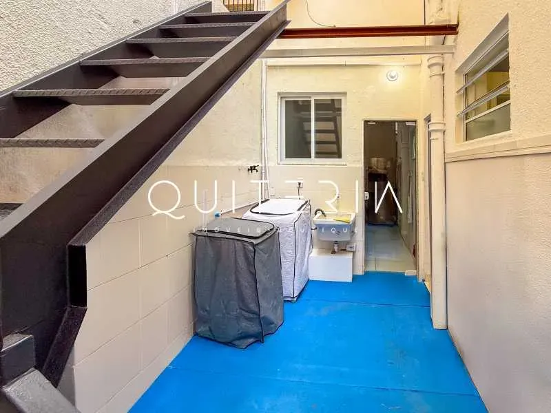 Casa com cozinha integrada e 3 quartos, 5 banheiros — photo 27
