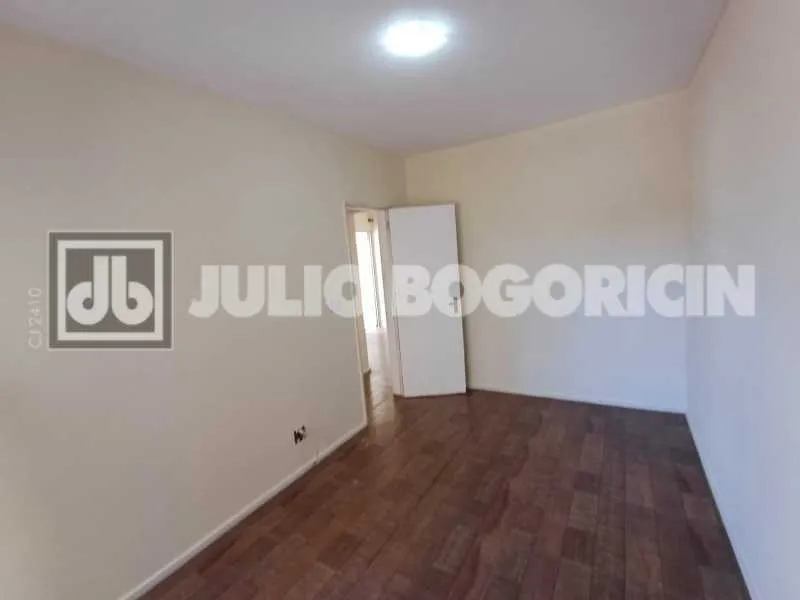 Departamento en piso 2 con ventanales de piso a techo — photo 15