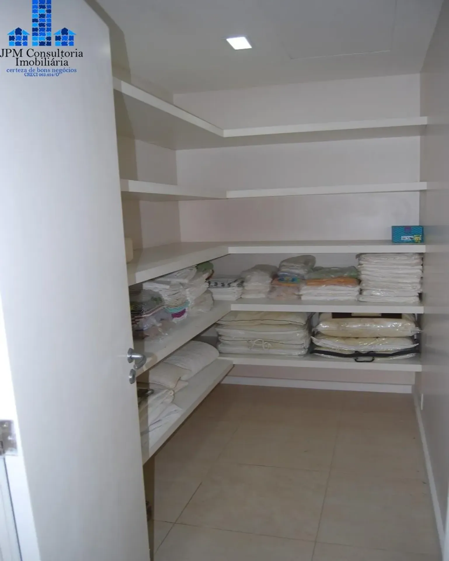 150 m² apartment with 3 bedrooms and gas kitchen — photo 10