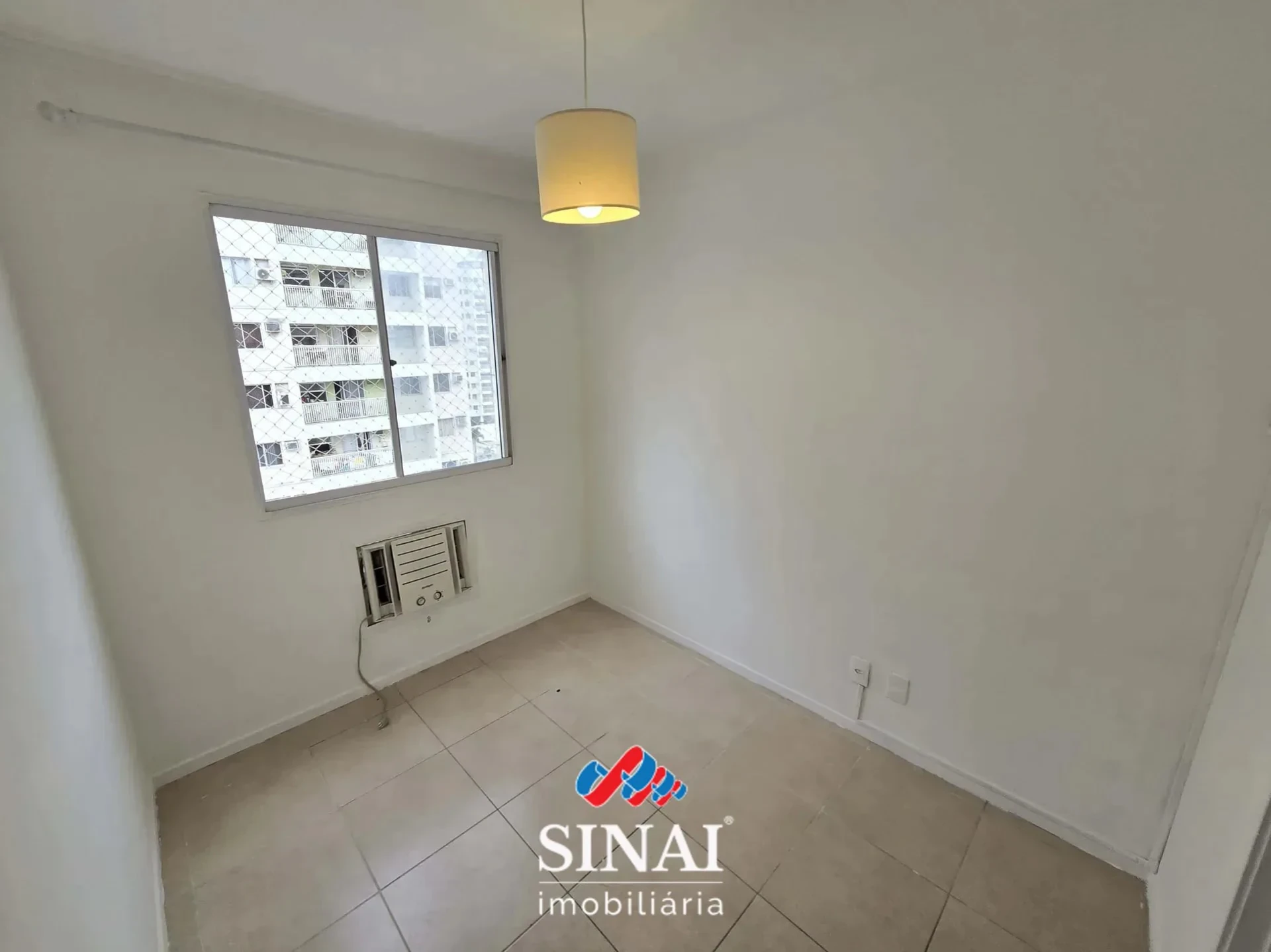 Apartamento de 2 quartos em condomínio com piscina — photo 20