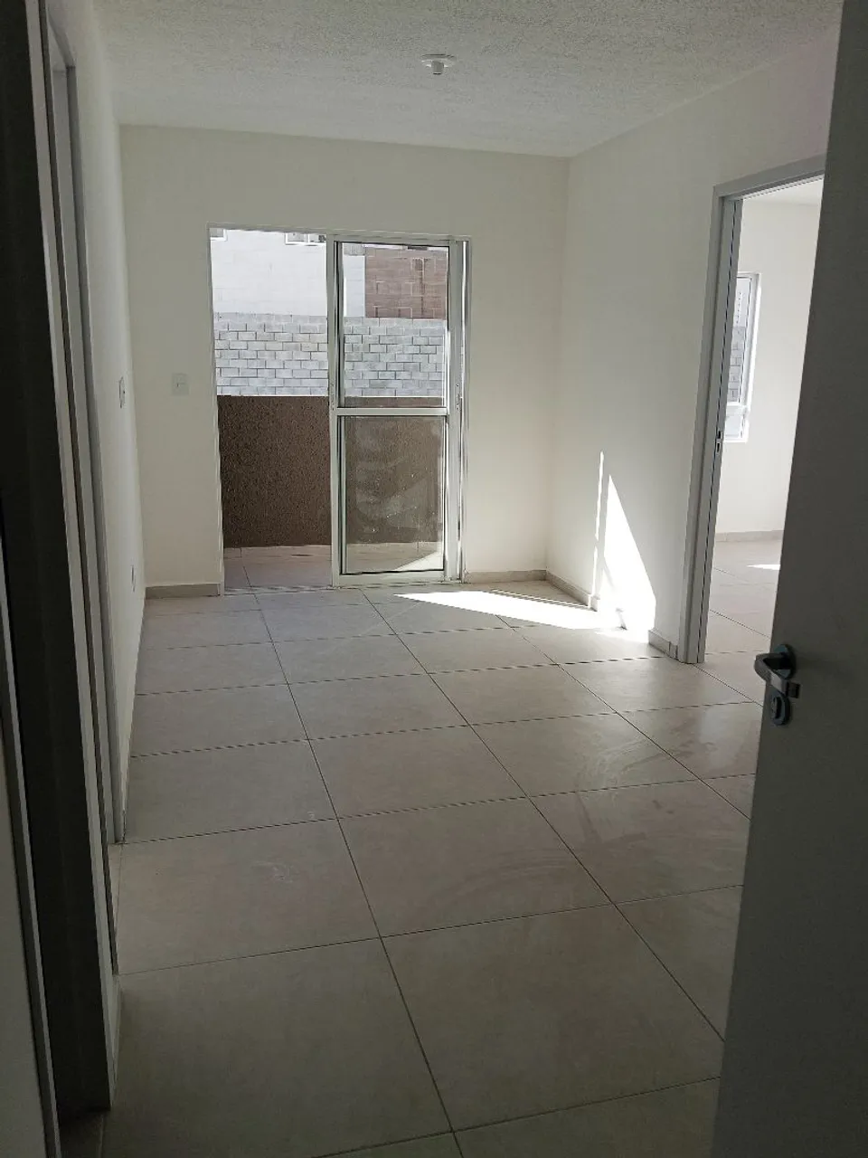 2-bedroom, 2-bath apartment with a balcony — photo 19
