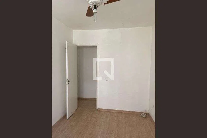 Apartamento de 2 dormitorios con cocina separada y 65 m² — photo 15