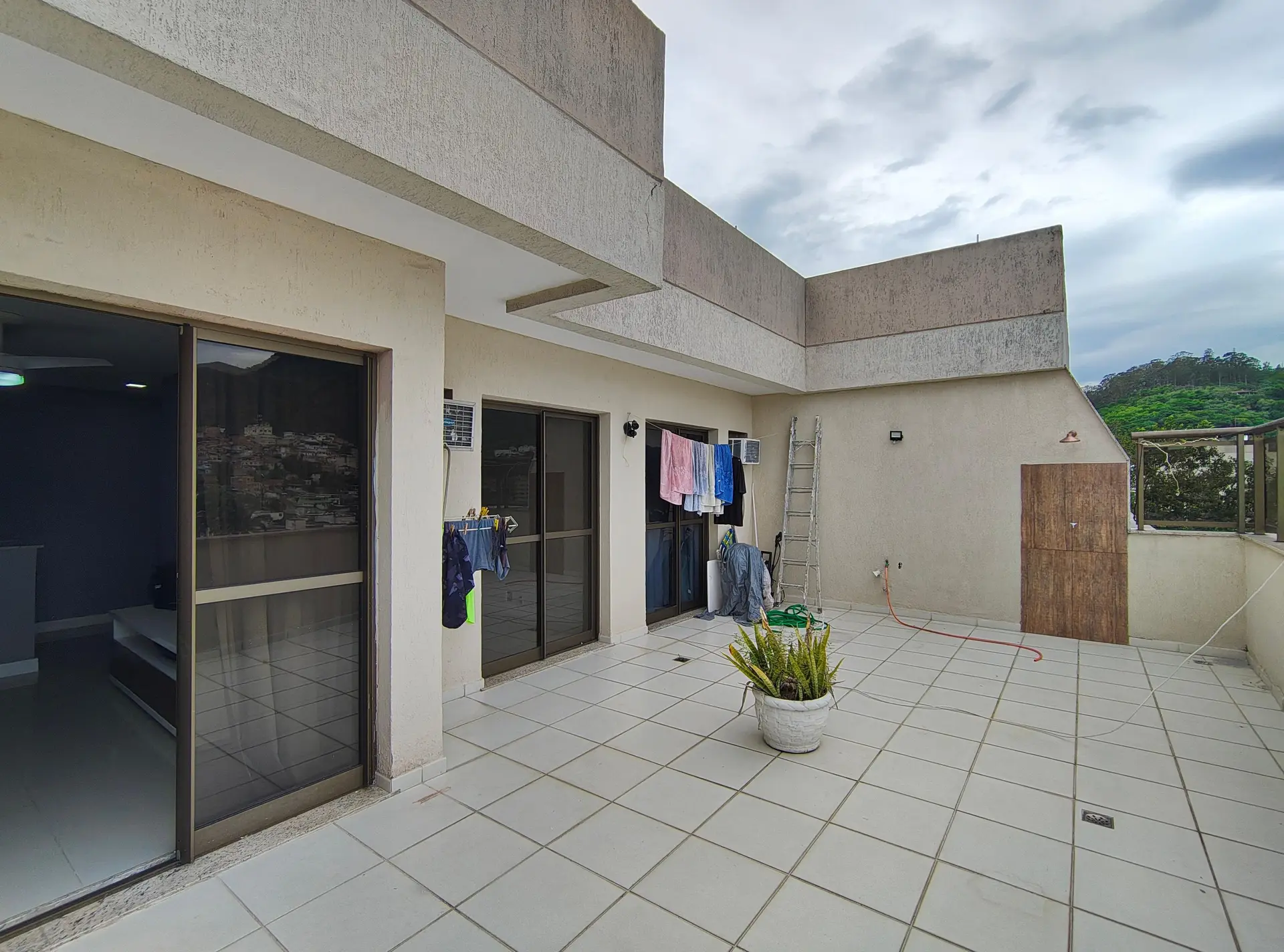 Apartamento para alugar com 3 quartos e 4 banheiros — photo 45