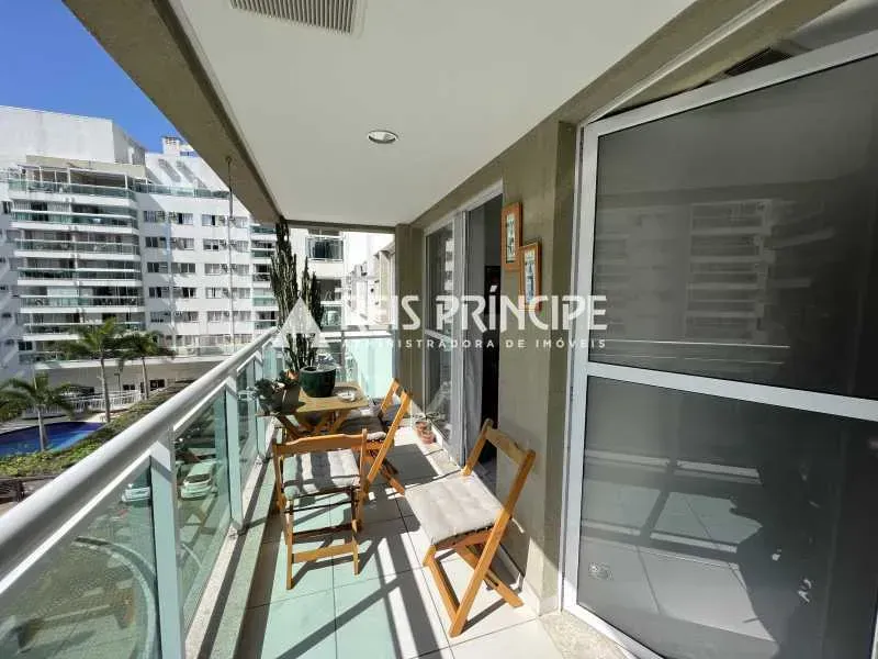 2-bedroom apartment with a home office in Rio de Janeiro — photo 17
