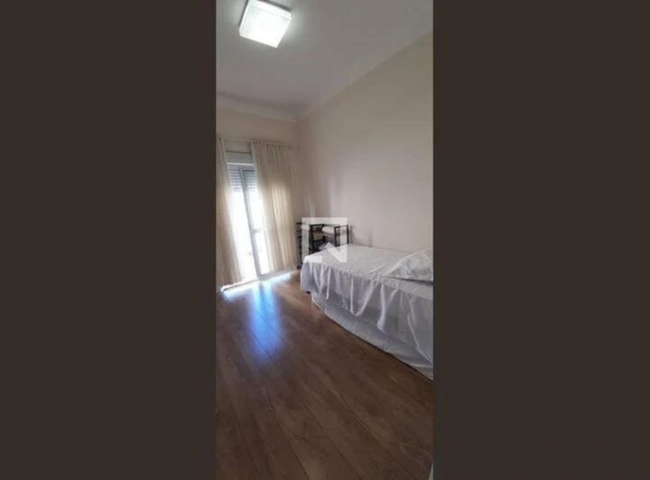 Furnished apartment with enclosed balcony and 176 m² — photo 6