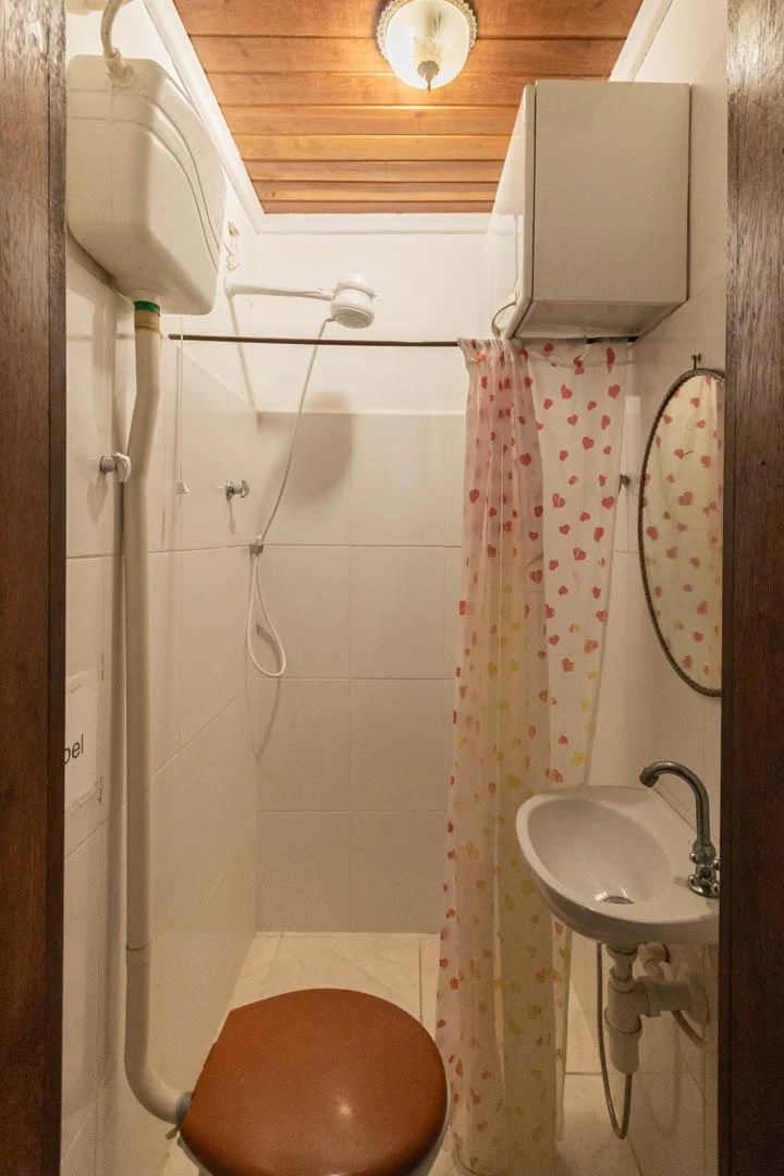Меблированный дом с 4 спальнями и газовой кухней — photo 47