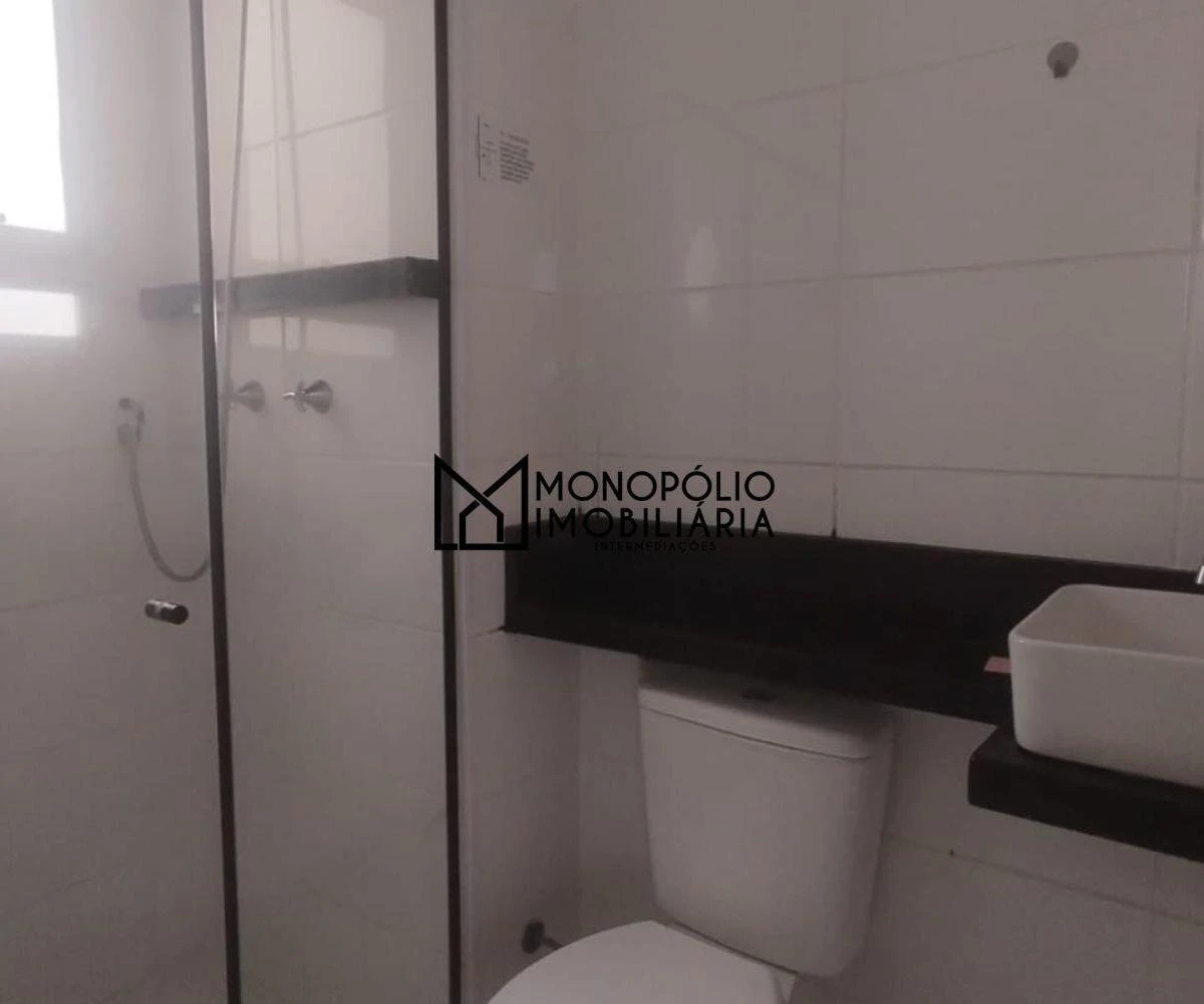 Apartamento de 2 quartos em condomínio com piscina — photo 10