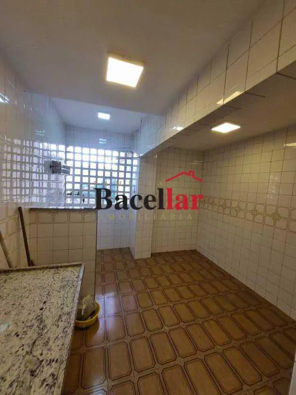 2-bedroom apartment in a building with a pool — photo 12