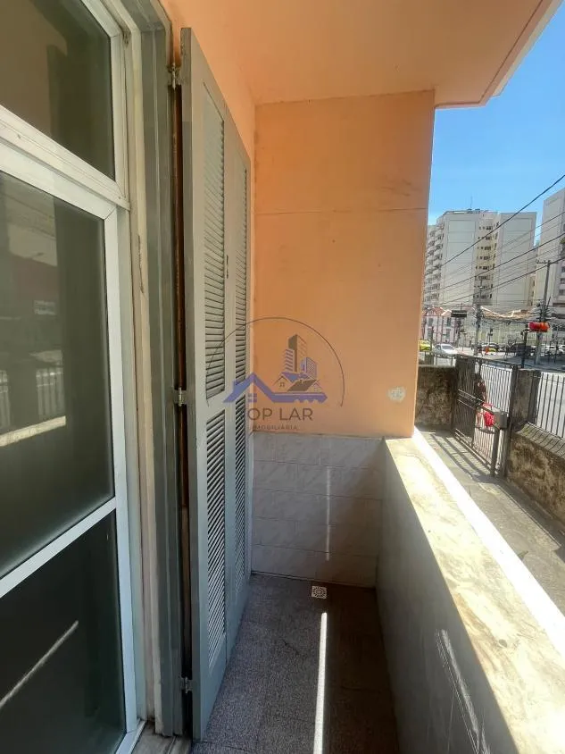 Ванна та 4 спальні: квартира 180 м² — photo 16