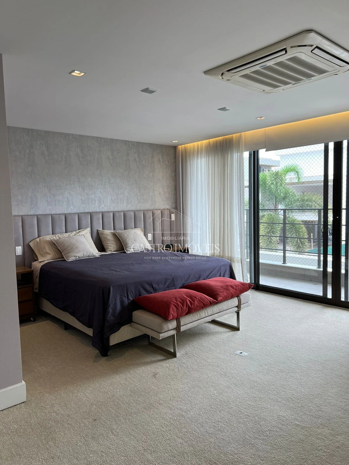 House 980 m² with 4 en-suite bedrooms and gas kitchen — photo 5