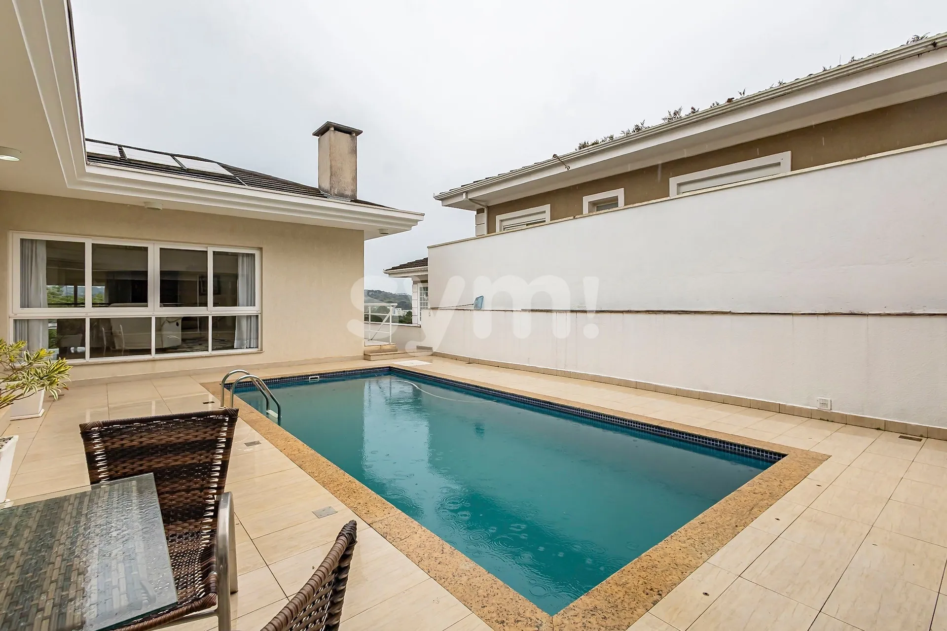 Gated condo house with 4 en-suite rooms, 431 m² — photo 28