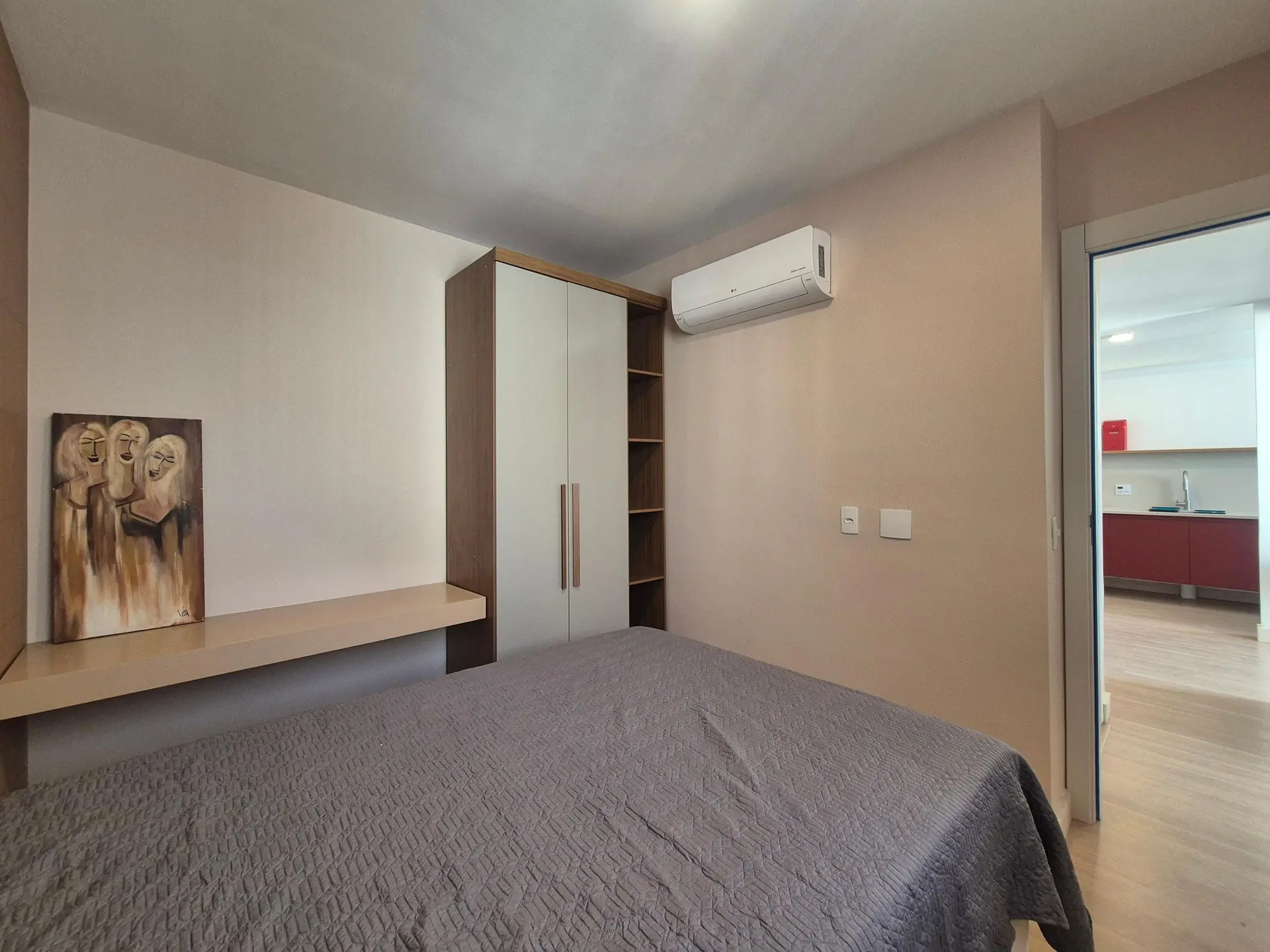 Apartamento mobiliado de 2 quartos em condomínio com piscina — photo 20