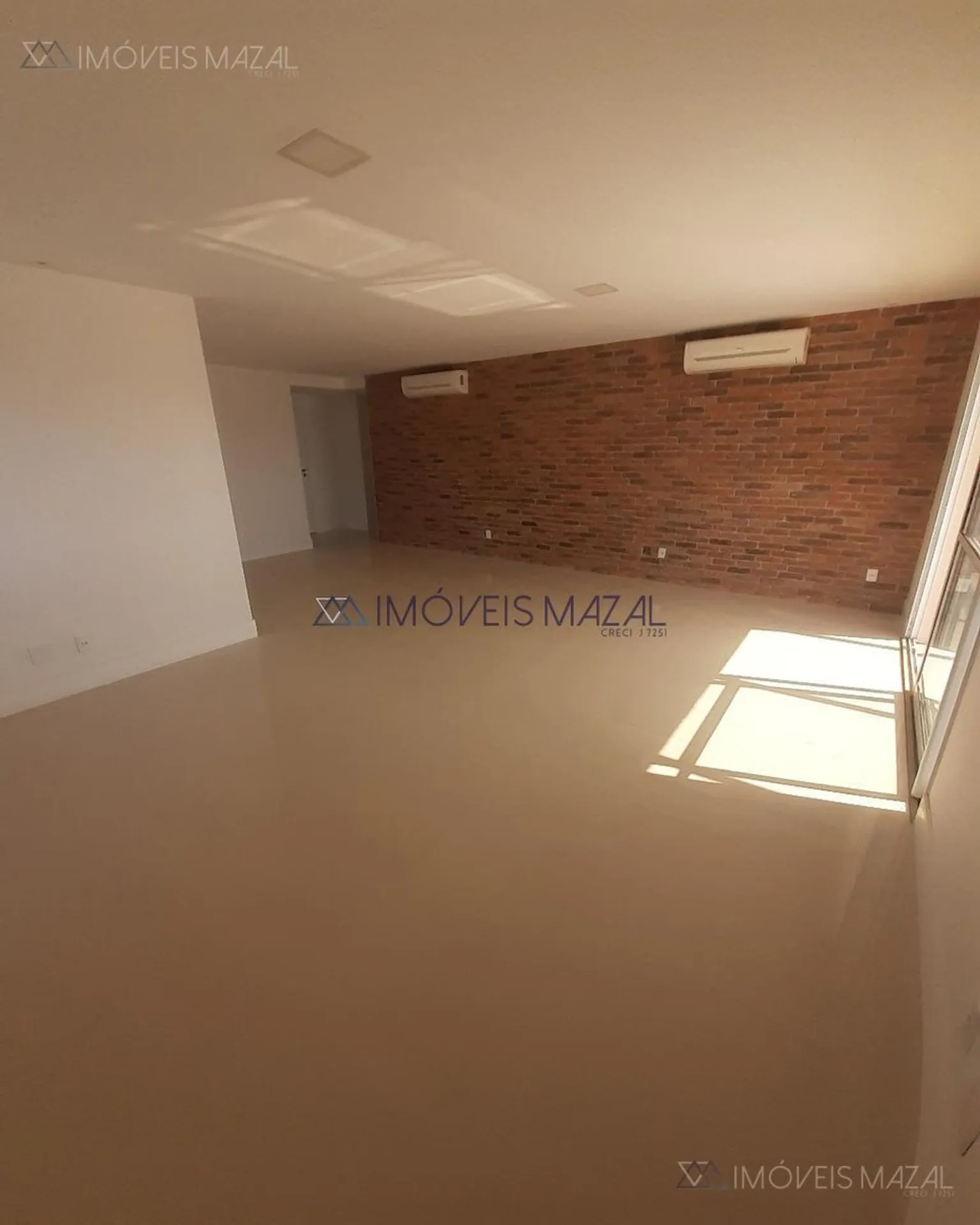 Linear duplex with 3 bedrooms and a BBQ balcony — photo 12