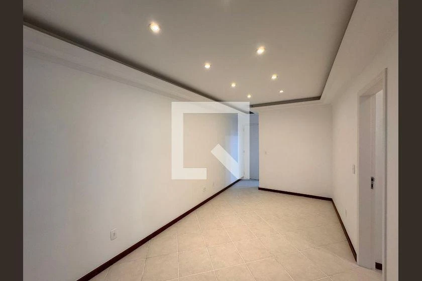 Apartamento de 3 quartos com armários planejados e varanda — photo 16
