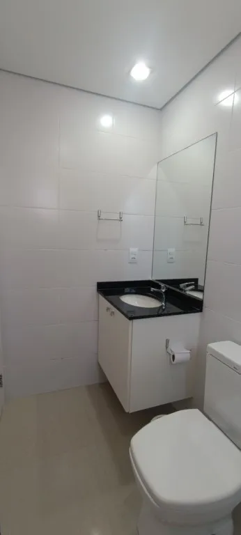1-bedroom furnished apartment with open-plan kitchen — photo 14