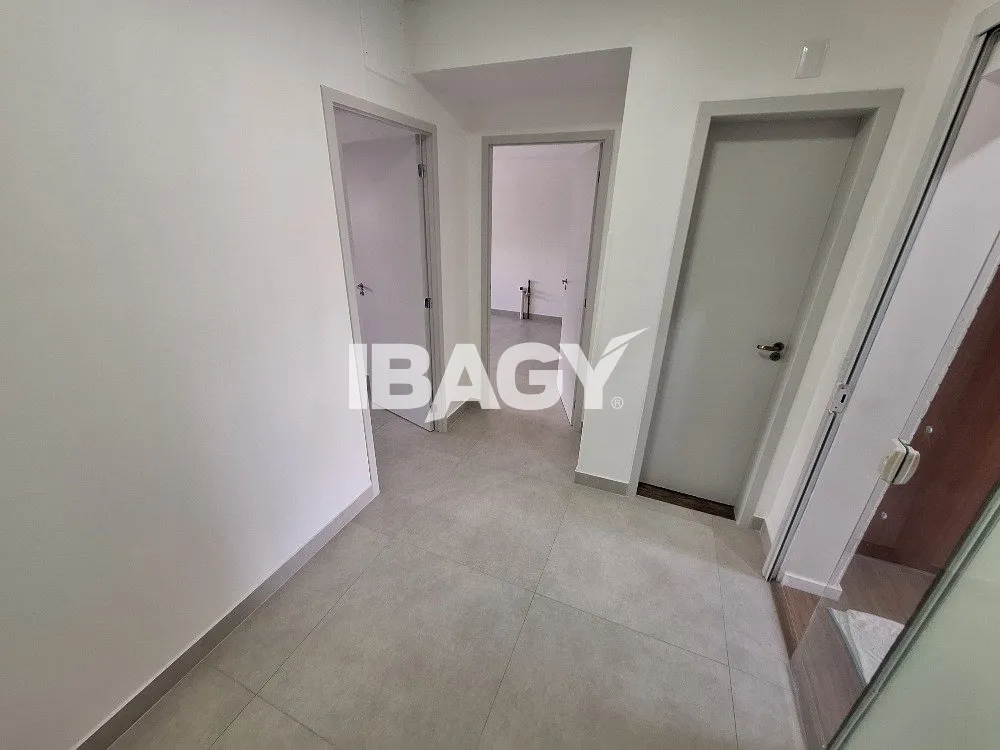 Unfurnished 25 m² studio with 1 bedroom — photo 4