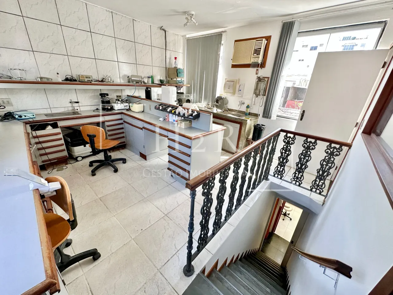 Commercial house with 5 bedrooms, 5 bathrooms, 2 parking — photo 19