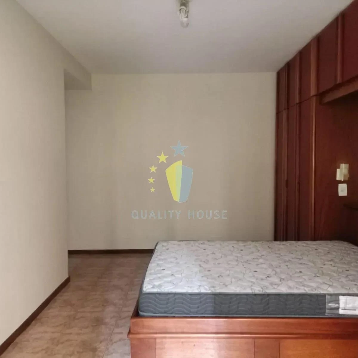 One-bedroom apartment, 74 m² — photo 3