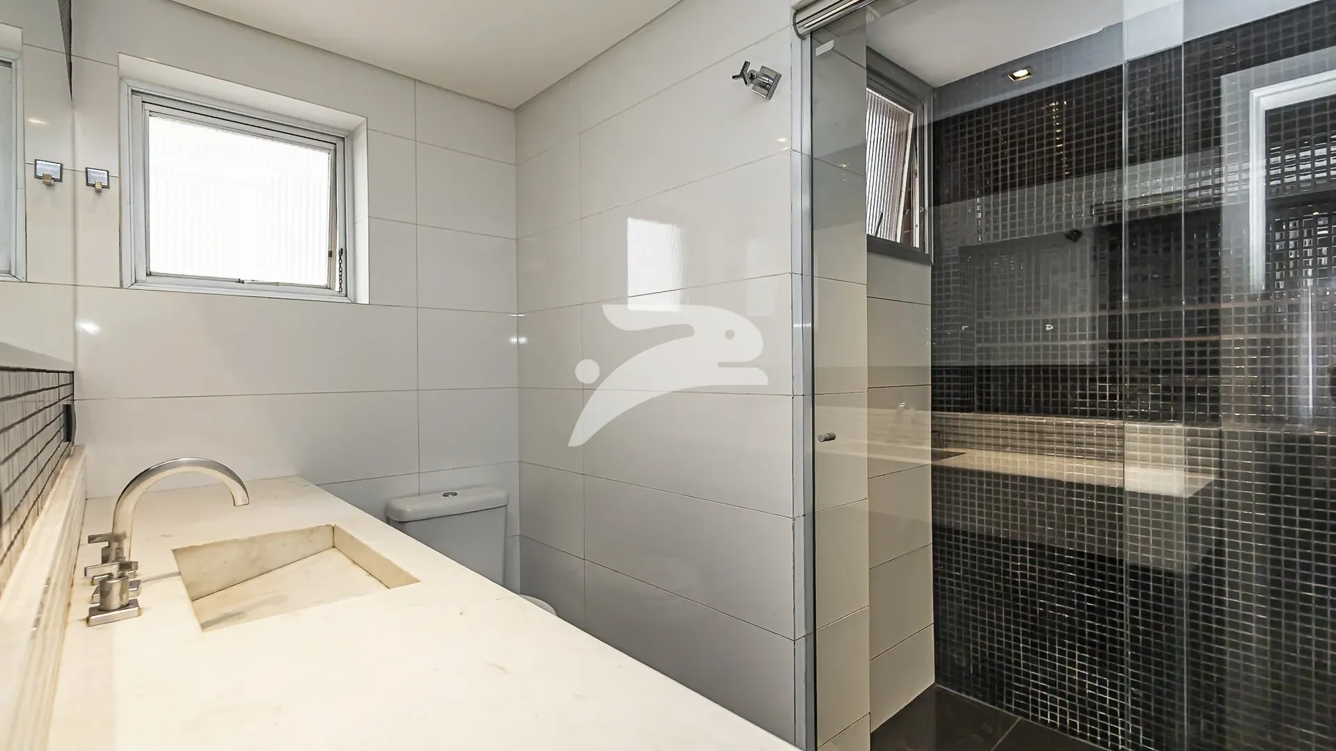Furnished 3-bedroom apartment with 129 m² on the 7th floor — photo 12
