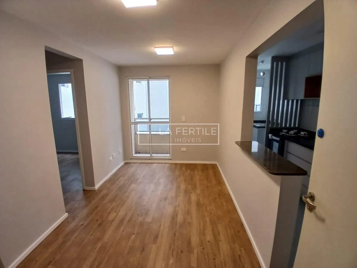 Apartamento com piso de madeira ou laminado, Vila Izabel — photo 5