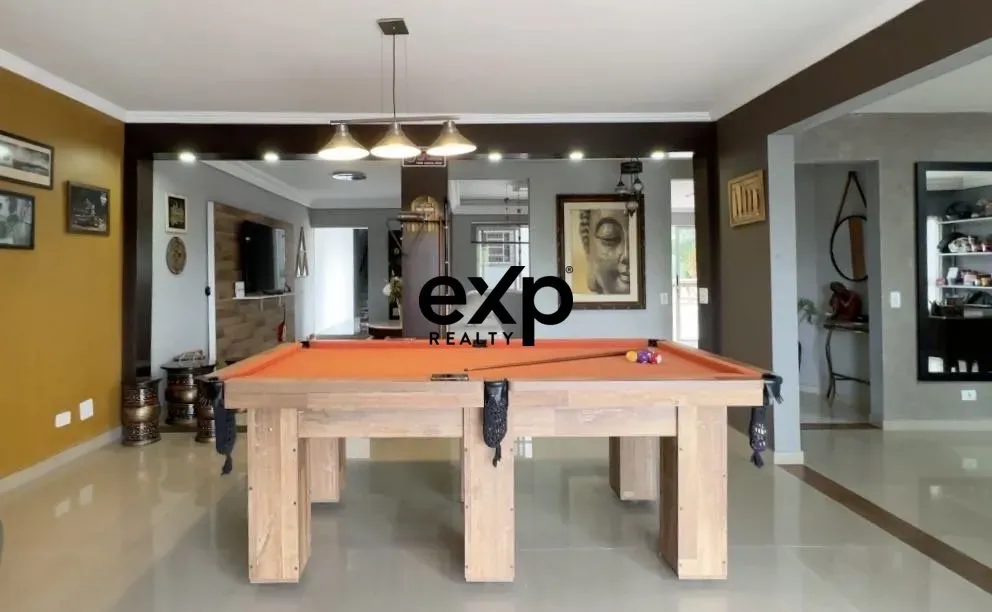 Rental house with 4 bedrooms and 3 bathrooms — photo 50