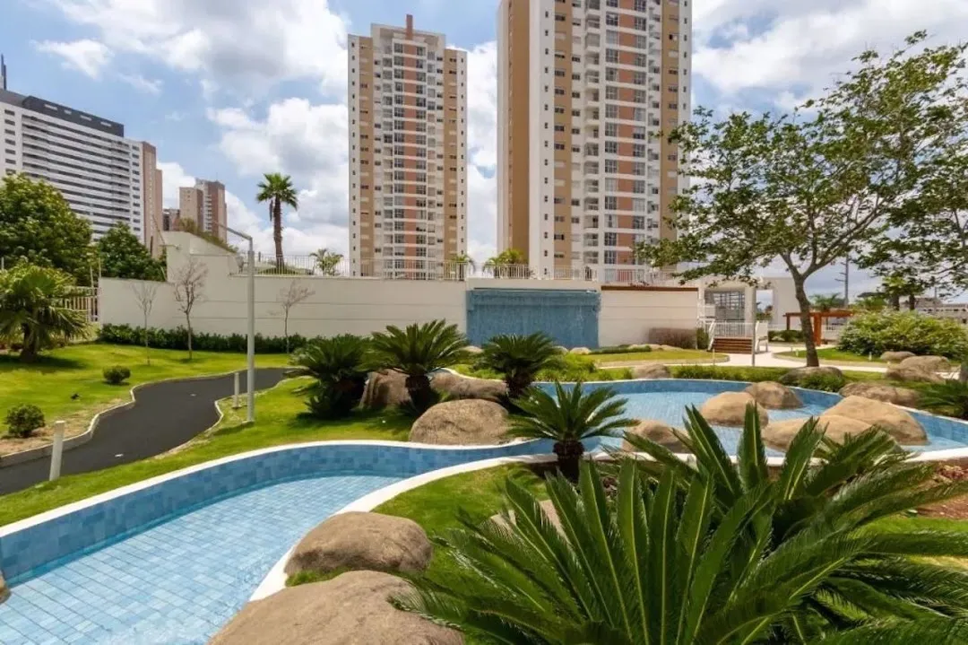 Apartamento de 2 dormitorios con balcón cerrado en vidrio — photo 24