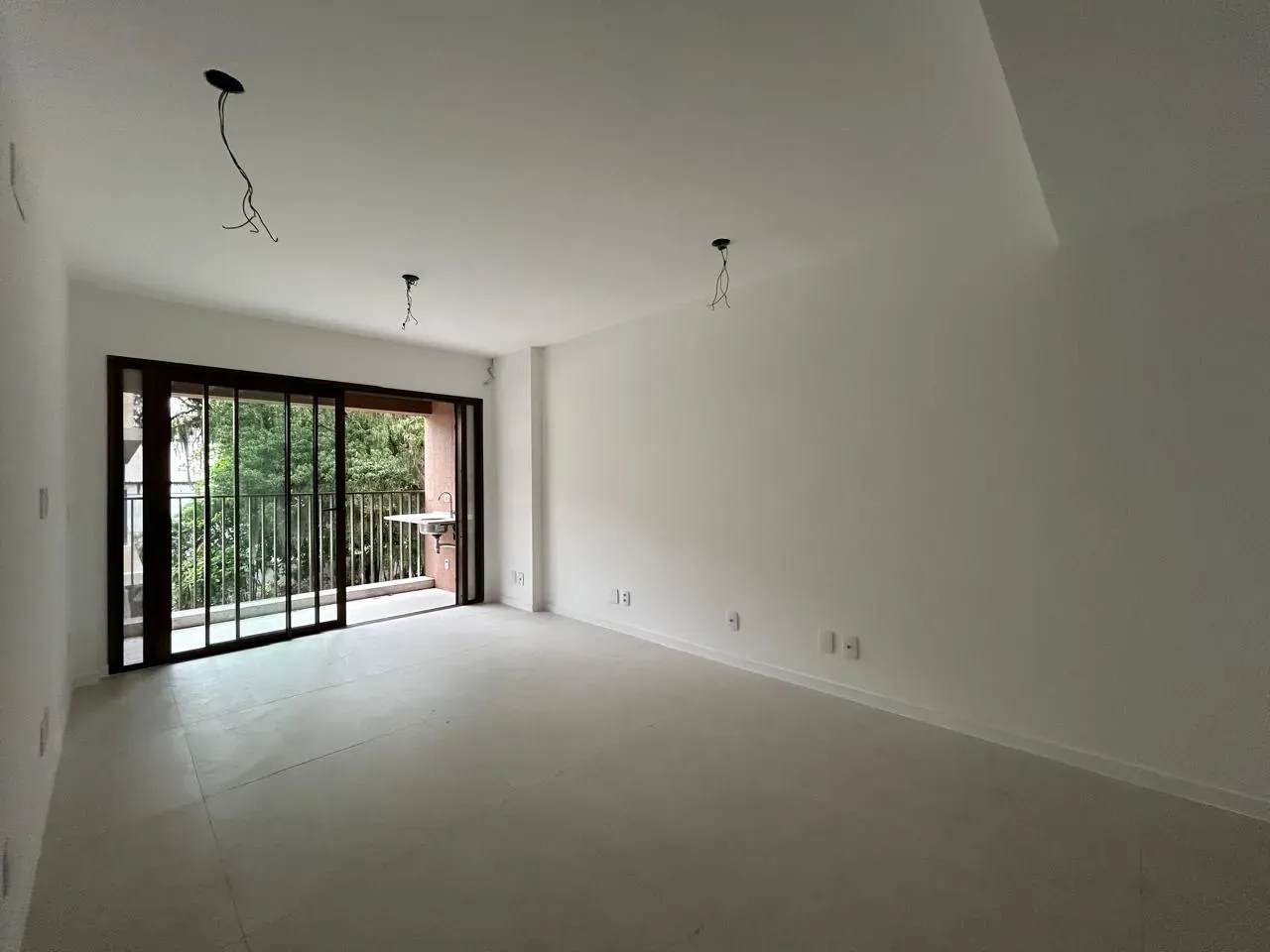 Apartamento de 2 quartos com varanda gourmet — photo 12