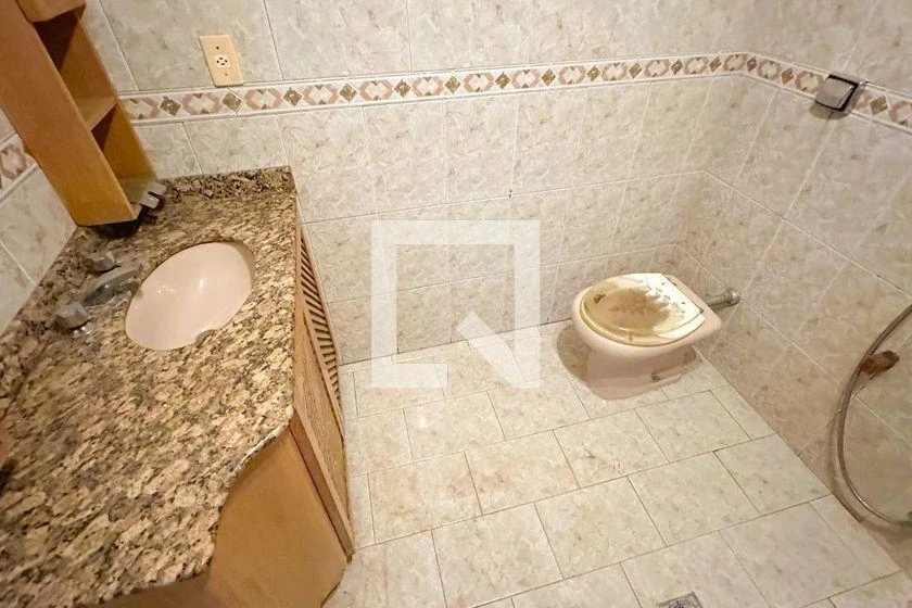 154 m² apartment with 3 bedrooms and 1 parking spot — photo 43