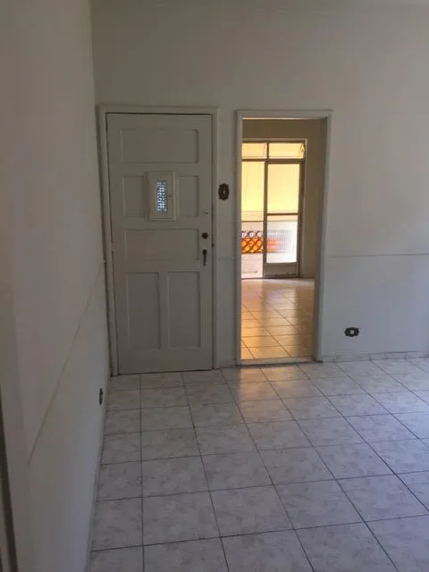 Apartamento de 1 quarto e 40 m² — photo 2