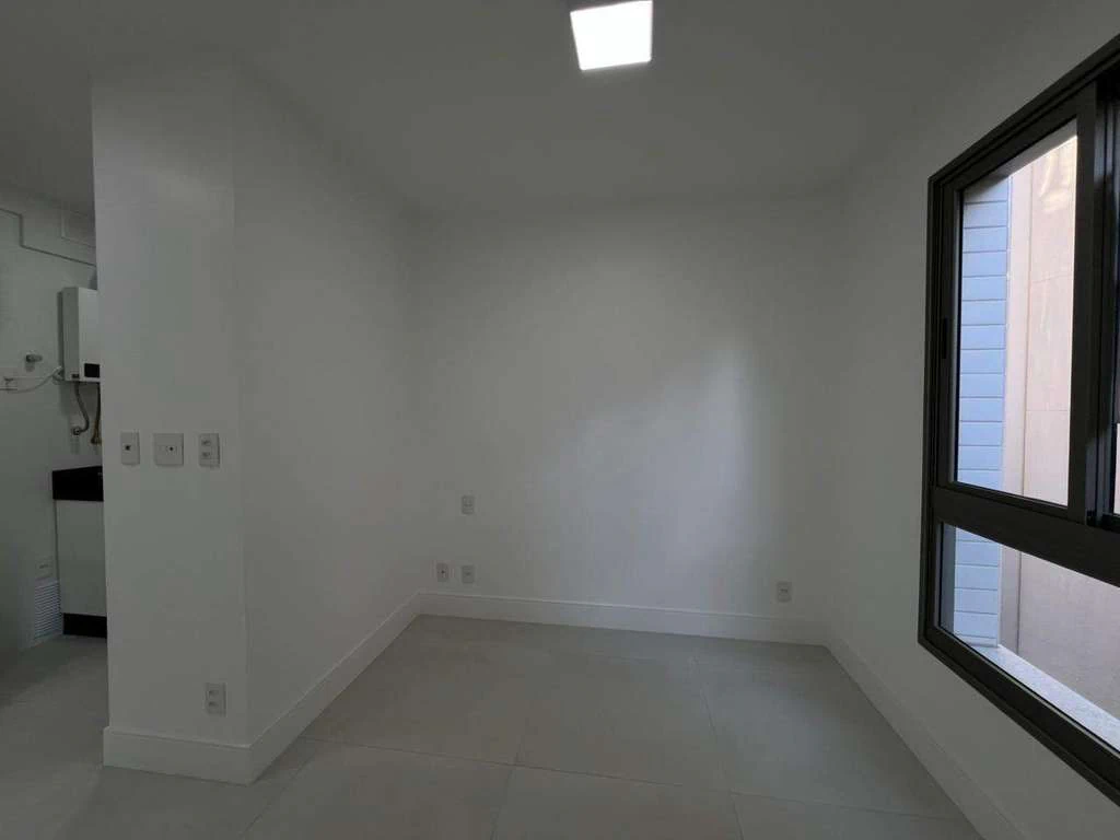 1-bedroom apartment with kitchenette and 60 m², 1 parking — photo 7