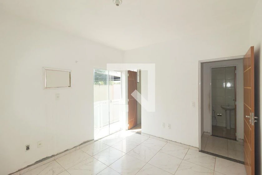 Condominium house with 2 bedrooms and balcony — photo 18