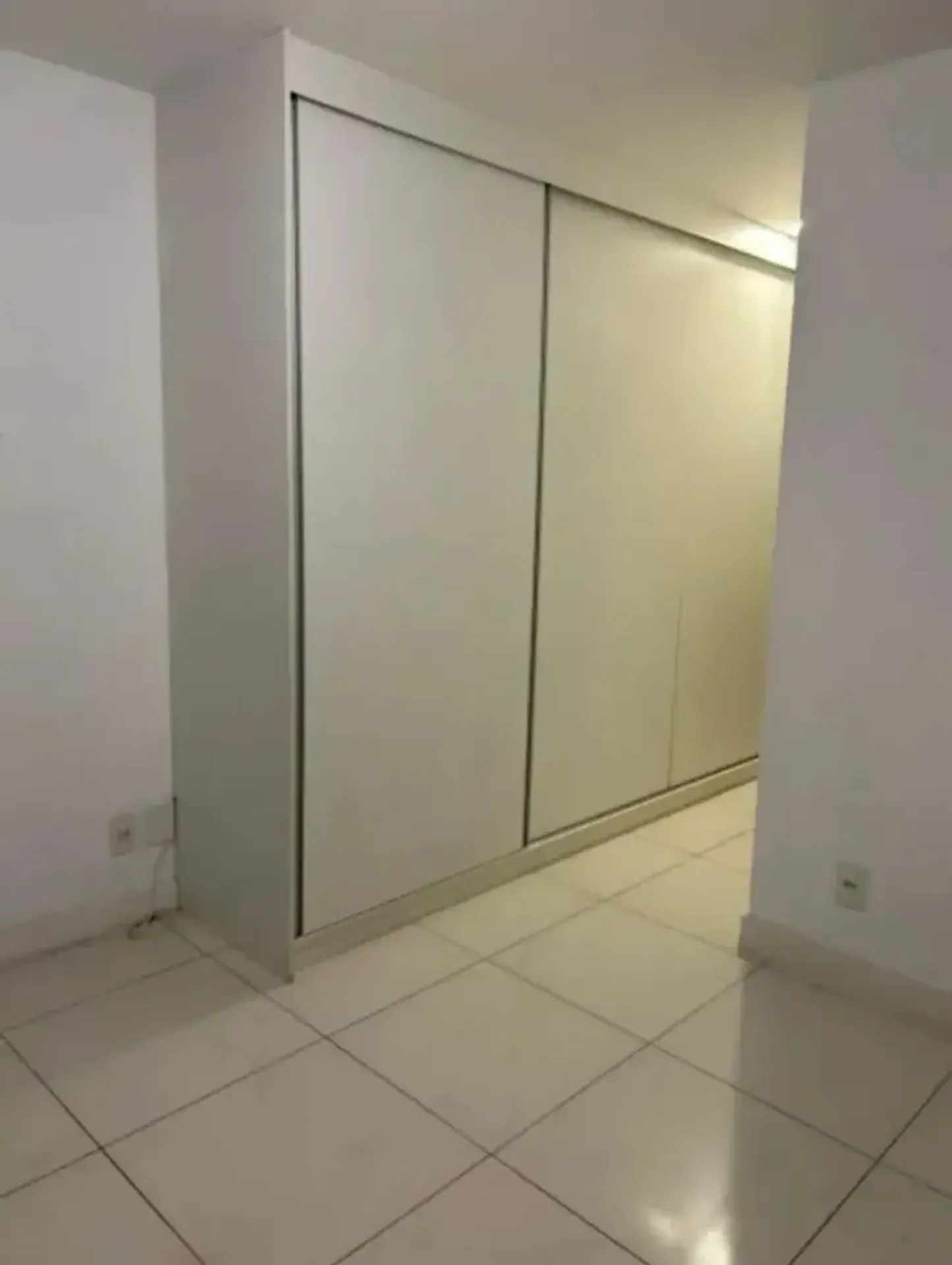 Apartamento com 4 quartos e 5 banheiros, fogão a gás — photo 8