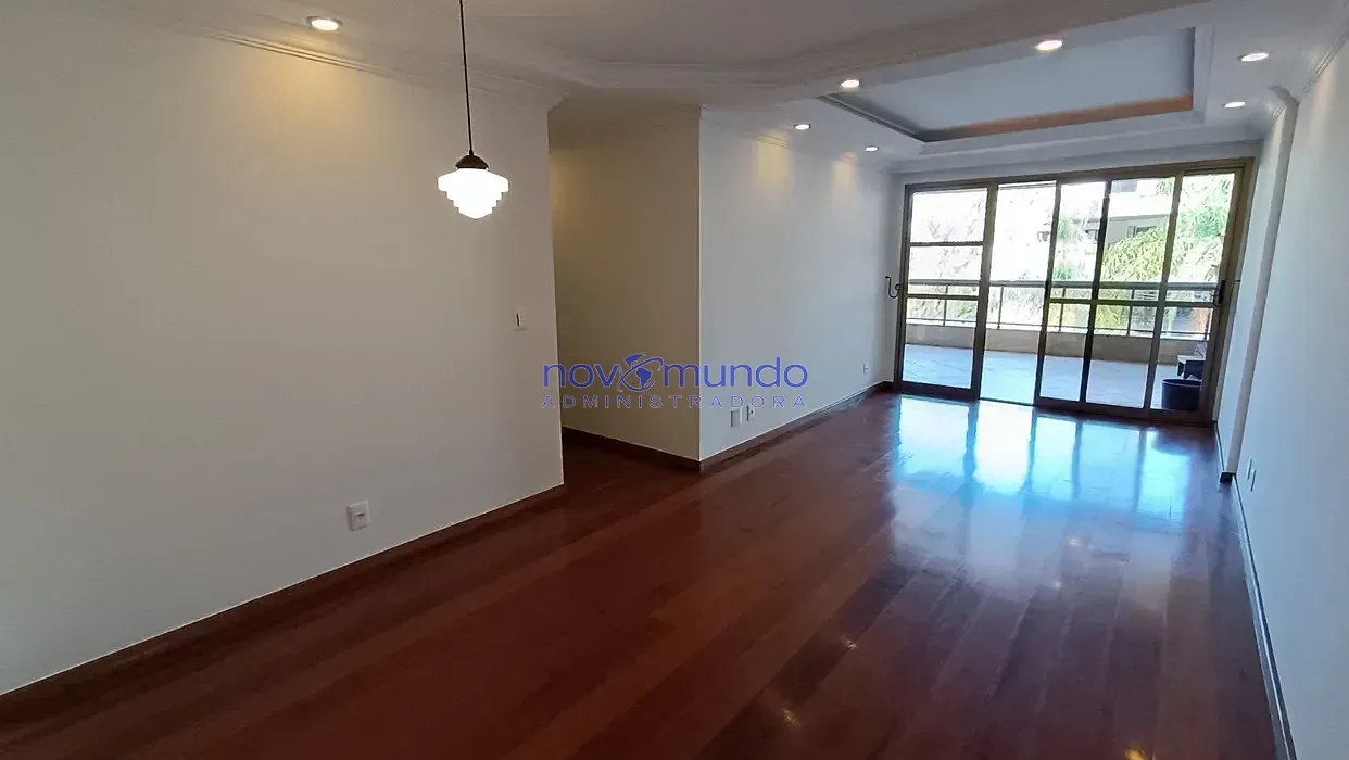 Apartamento, 116 m², com piso de madeira ou laminado — photo 3