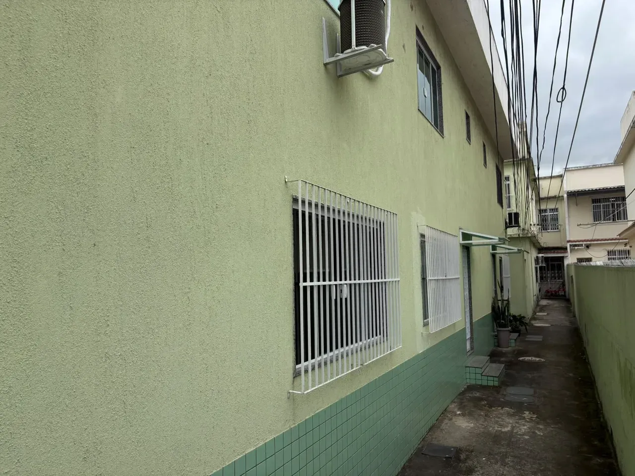 Townhouse with 2 en-suite bedrooms and balcony grill — photo 10