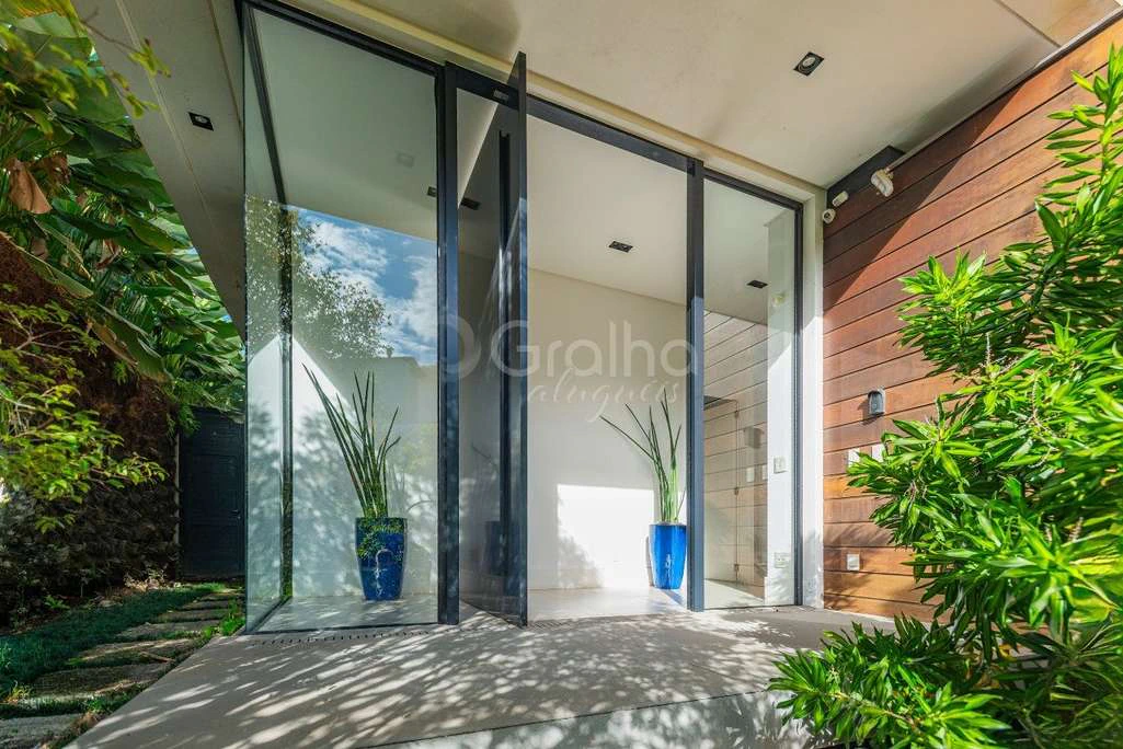 Casa em condomínio fechado com 5 quartos e 621 m² — photo 5