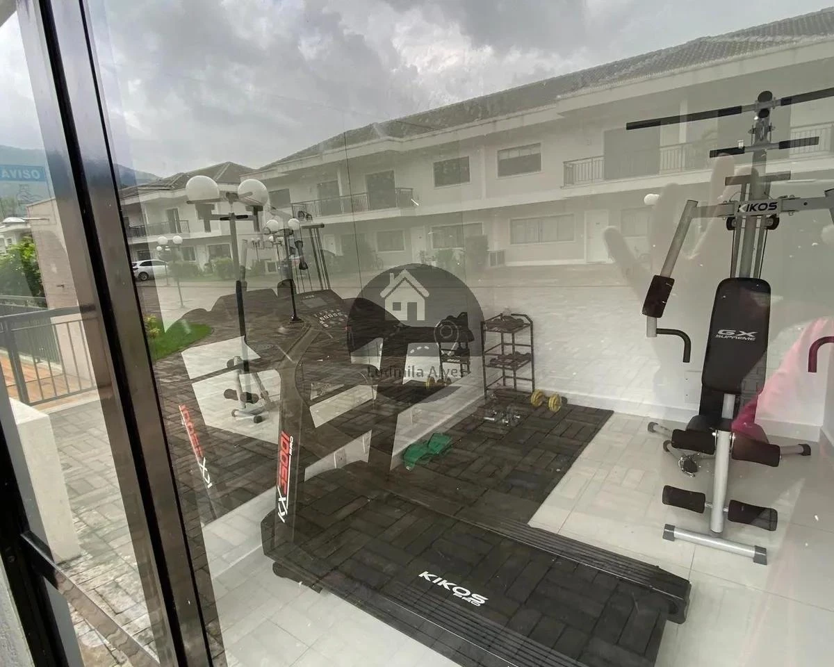 House with 4 en-suite bedrooms and balcony grill — photo 13