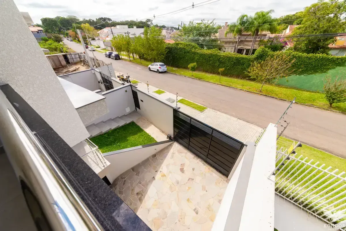Two-story house with 230 m² and 3 bedrooms, 1 suite — photo 66