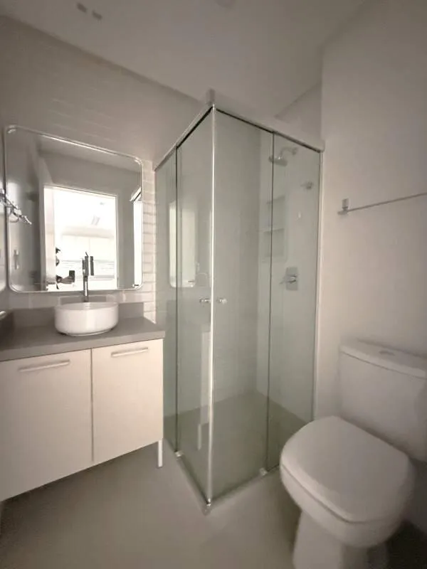 Apartamento de 1 dormitorio (30 m²) con balcón acristalado — photo 12