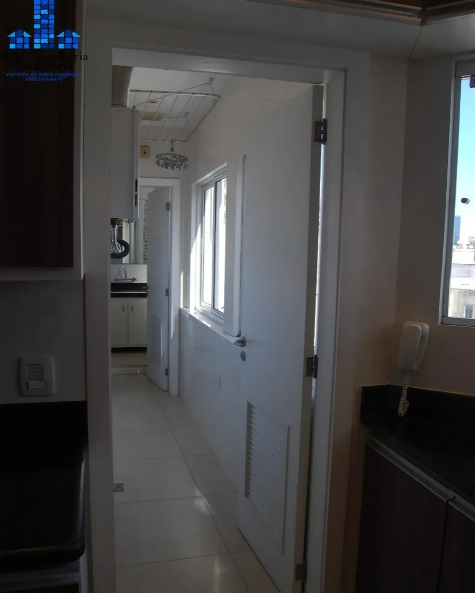 150 m² apartment with 3 bedrooms and gas kitchen — photo 31