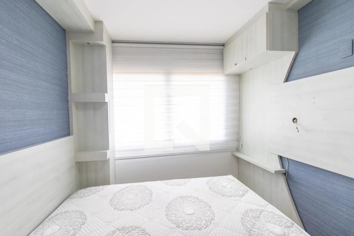 Home office in a 2-bedroom apartment, 74 m² — photo 8