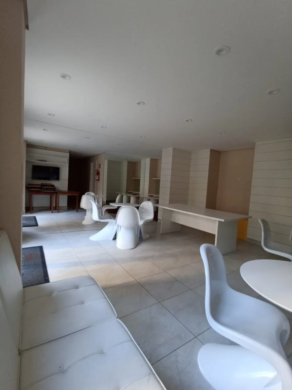 2-bedroom apartment with 2 bathrooms and parking space — photo 3