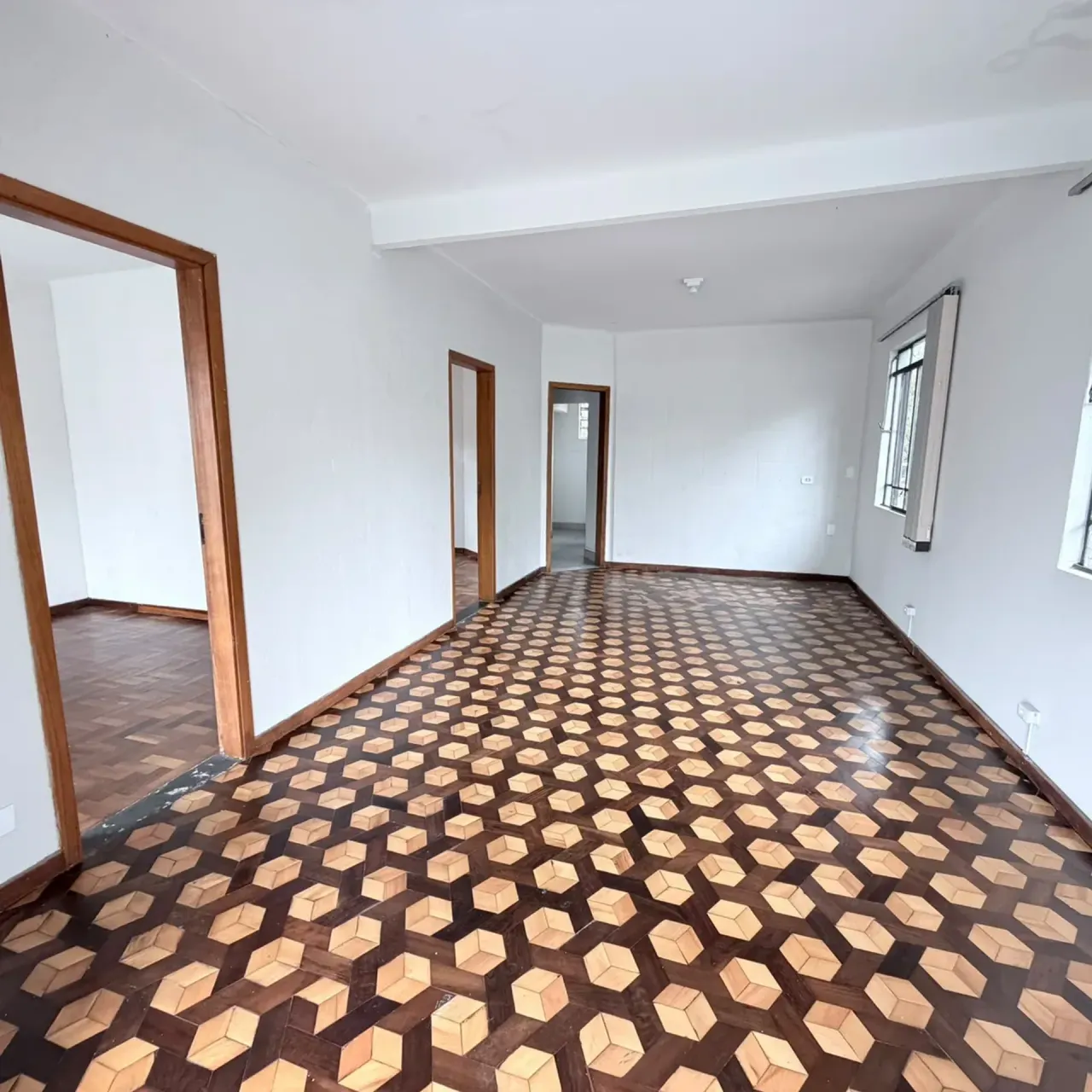 5-bedroom house with a washing machine in Curitiba — photo 10