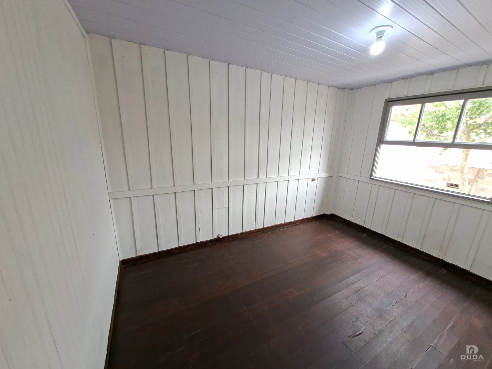 3-bedroom house with a walk-in closet in Florianópolis — photo 2
